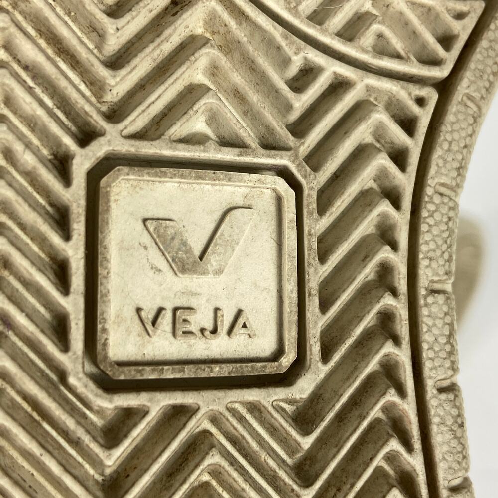 Veja White Pink Purple Lethear Sneaker Womens Size 5 - Picture 6 of 9